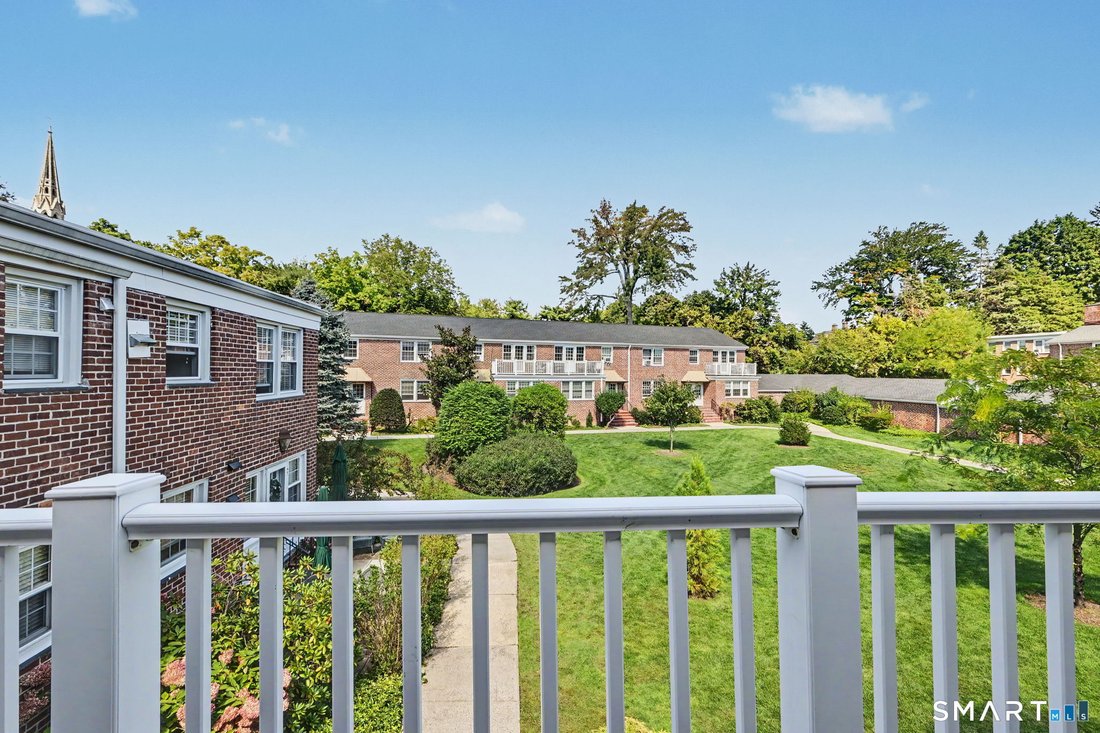 Co Op in Greenwich, Connecticut, United States 1 - 18992966