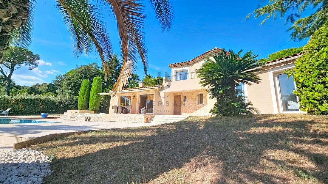 Villa in Le Dramont-Agay-Anthéor-Le Trayas, Saint-Raphaël, France 1 - 18996438