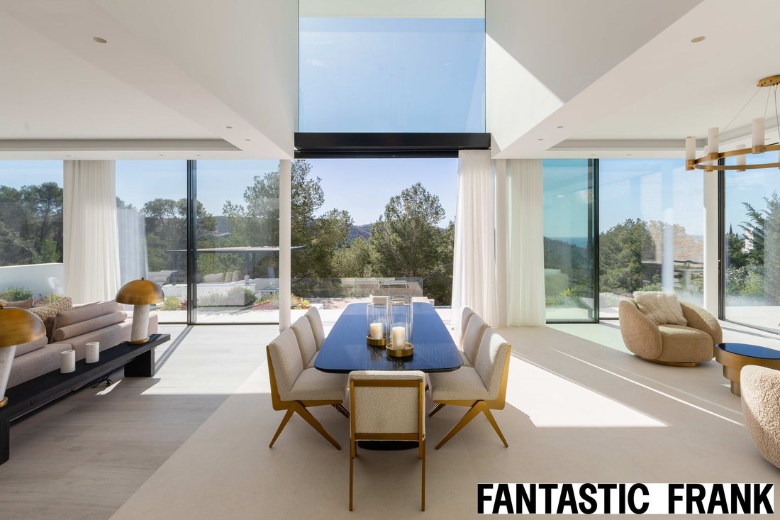 Villa in Can Furnet, Santa Eularia des Riu, Balearic Islands 1 - 18996866