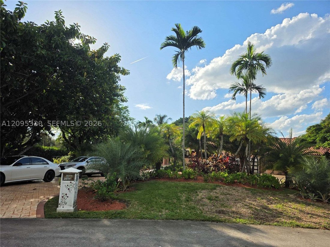 House in Miami, Florida, United States 5 - 18995707