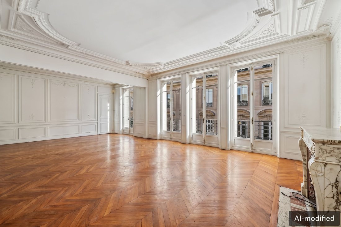 Apartment in Hoche-Friedland, Paris 8e Arrondissement, Paris 4 - 18994186