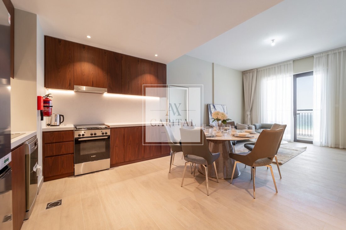 Apartment in Jumeirah, Dubai, United Arab Emirates 2 - 18993914