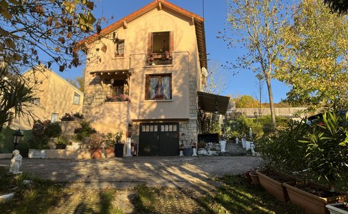 House in Montlignon, Ile-de-France, France 1