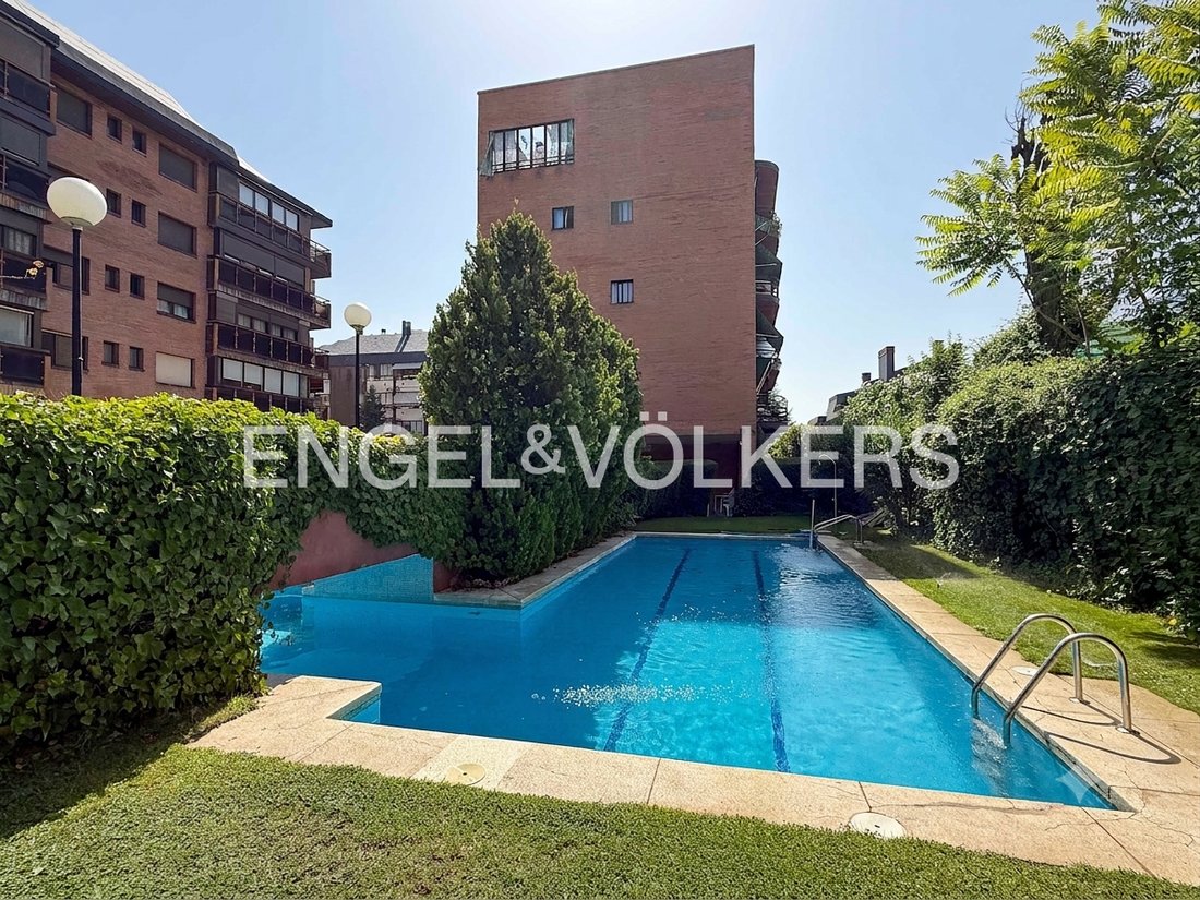 Penthouse in Ciudad Lineal, Madrid, Spanien 1 - 18563448