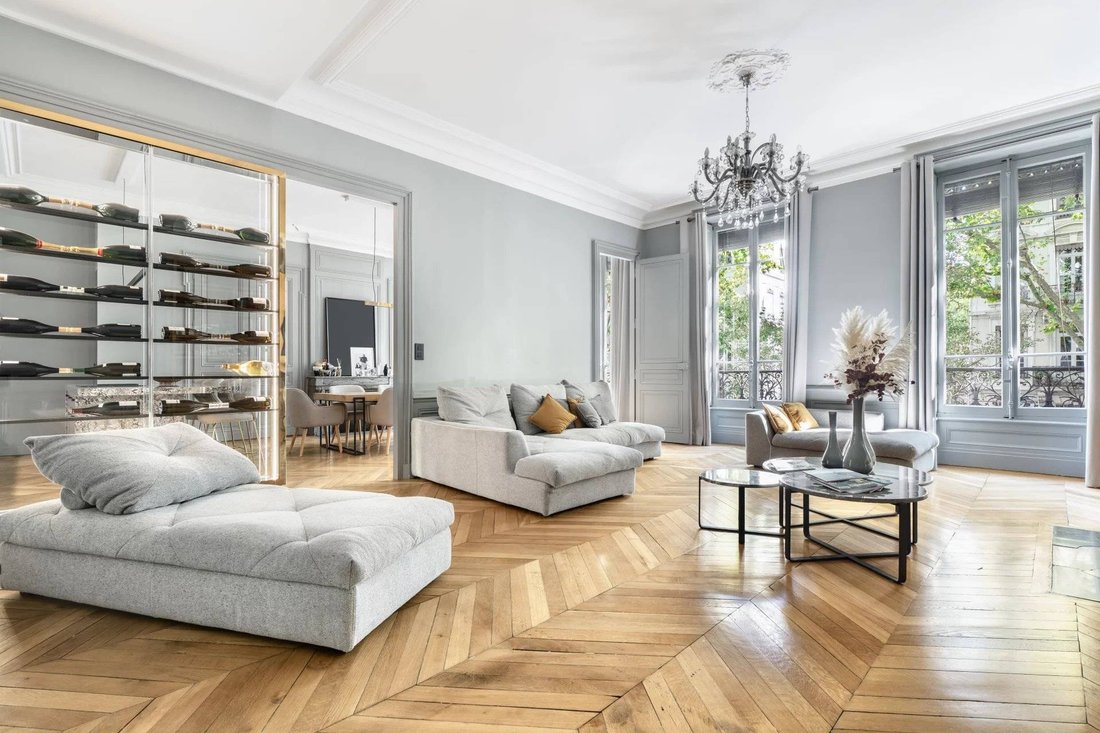 Apartment in Saint Vincent, Lyon 1er Arrondissement, Lyon 1 - 18996586