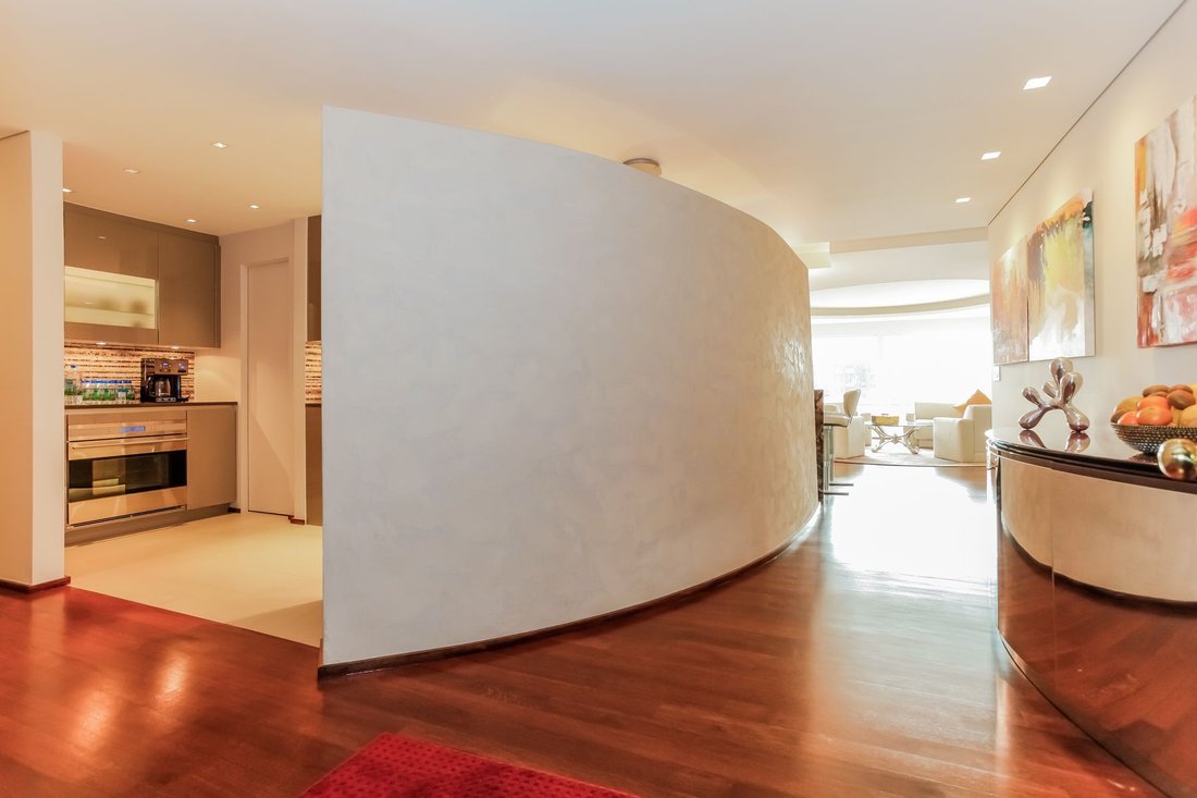Condo in New York, New York, United States 3 - 18998085
