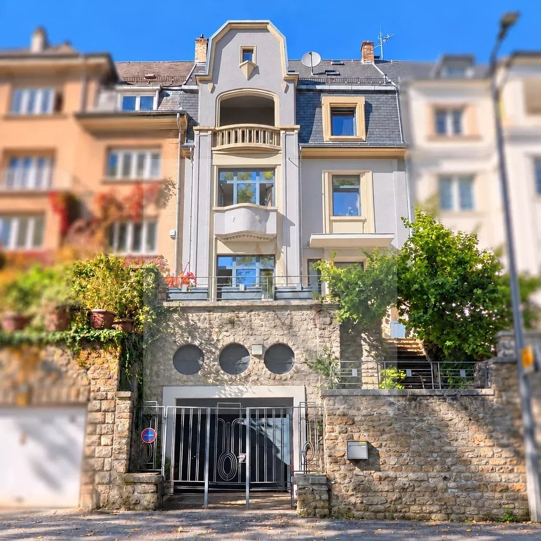 Townhouse in Luxembourg, Luxembourg District, Luxembourg 1 - 18985840