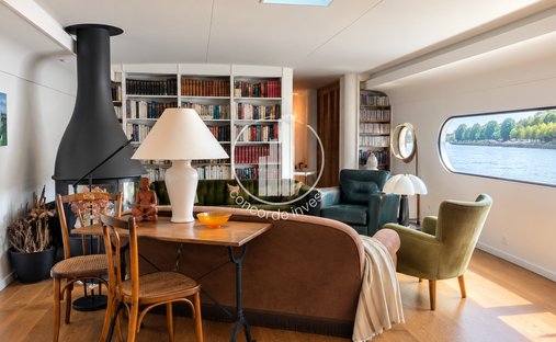 House in Essarts-en-Bocage, Pays de la Loire, France 1