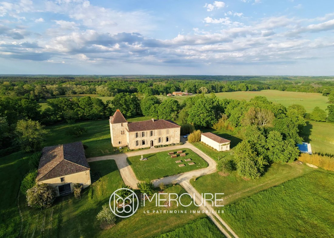 Château à Grand Parc-Chartrons-Paul Doumer, Bordeaux, France 1 - 18020604