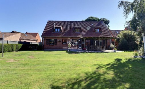 Haus in Avelin, Nordfrankreich, Frankreich 1