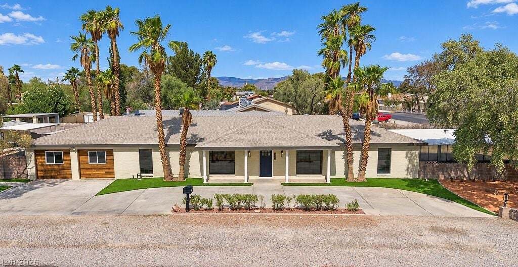 House in Las Vegas, Nevada, United States 1 - 18995031