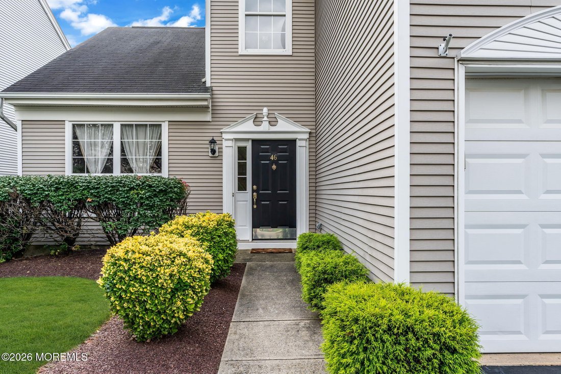 House in Manalapan Township, New Jersey, United States 3 - 18992954