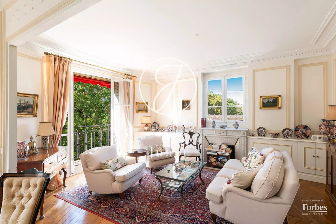 Apartment in Auteuil Nord, Paris 16e Arrondissement, Paris 4 - 18993839