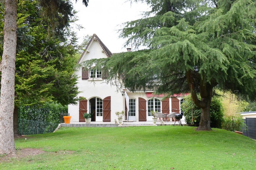 House in Dampierre-en-Yvelines, Ile-de-France, France 1 - 18994146