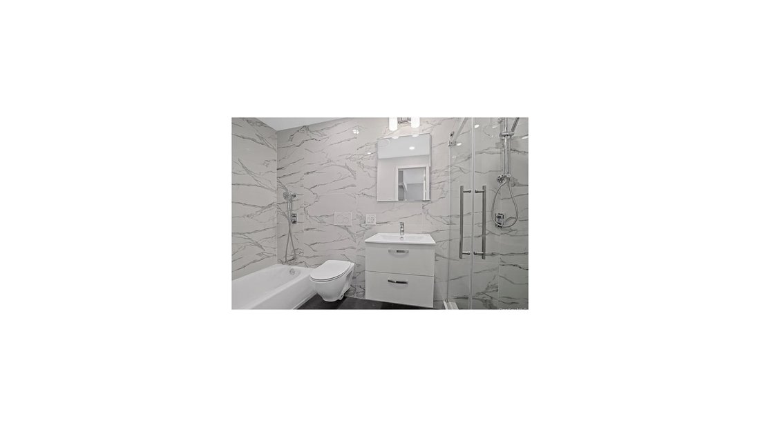 Apartment in New York, New York, United States 5 - 18996339