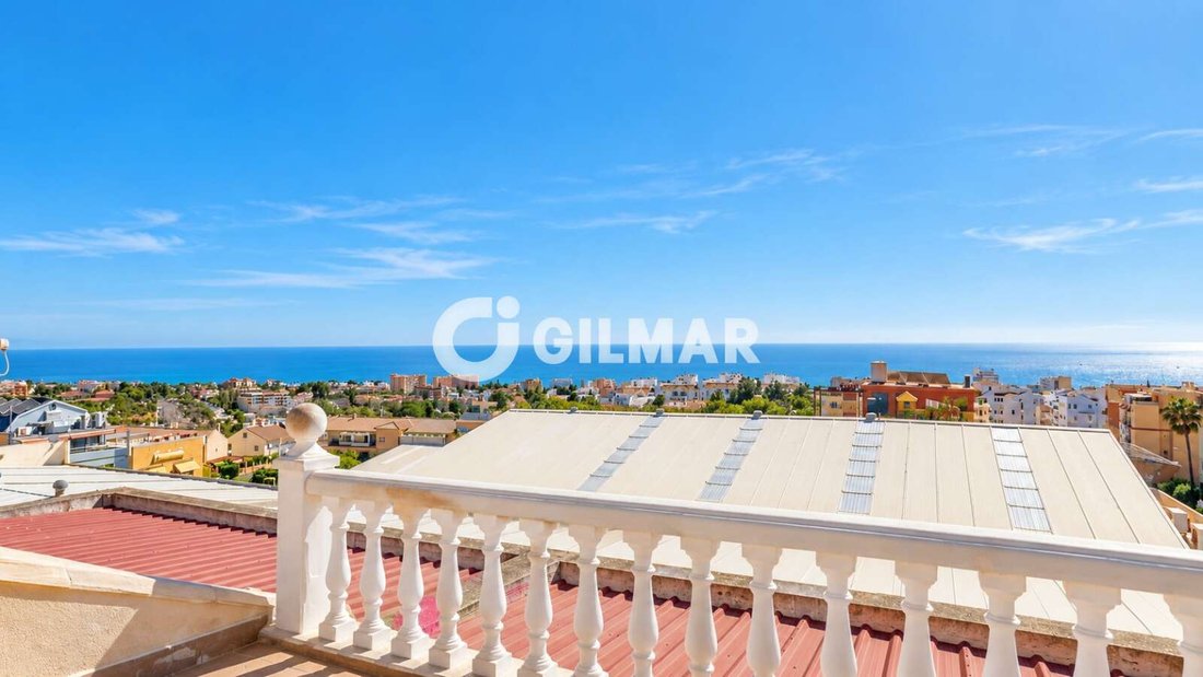 Villa in Arroyo de la Miel, Benalmadena, Andalusia 1 - 18994913