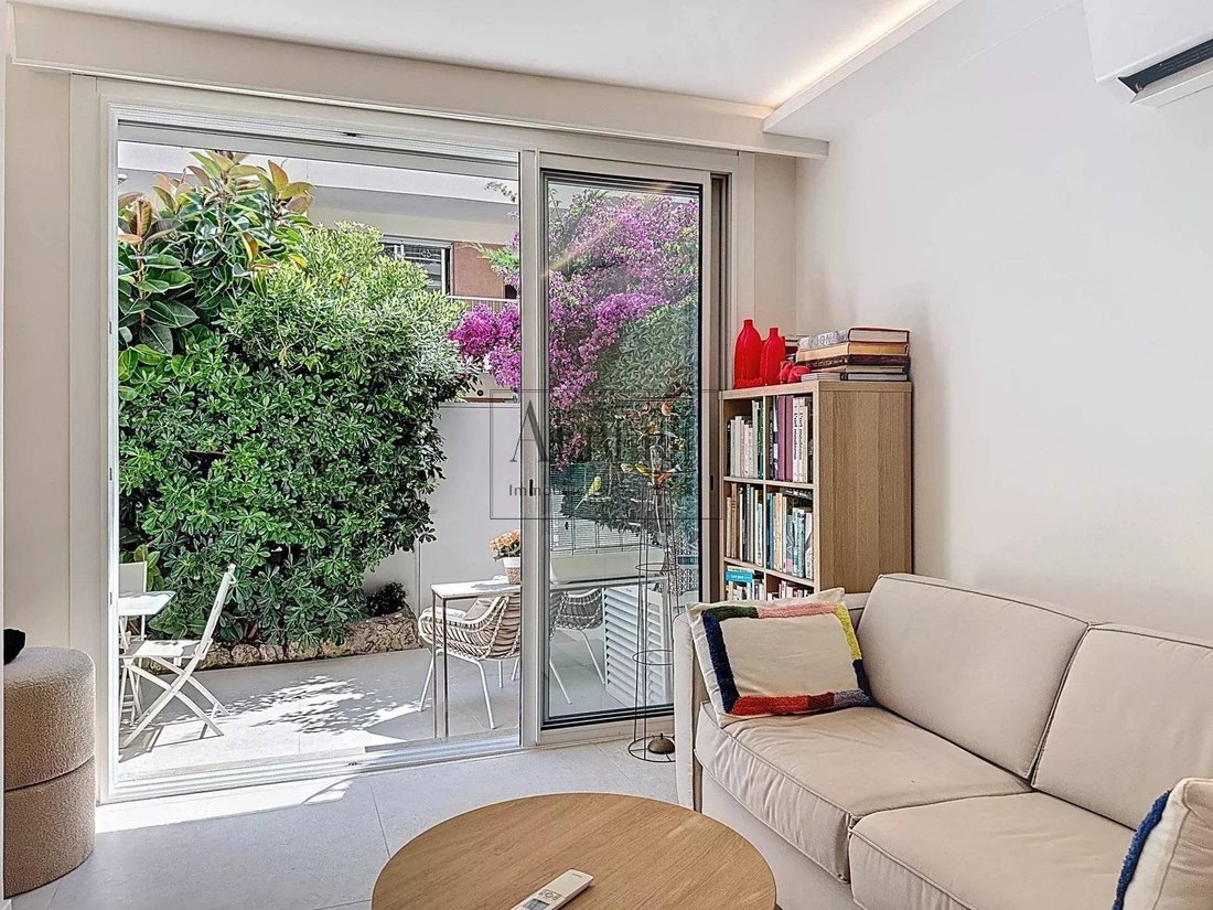 Apartment in Cannes, Provence-Alpes-Côte d'Azur, France 2 - 15907935