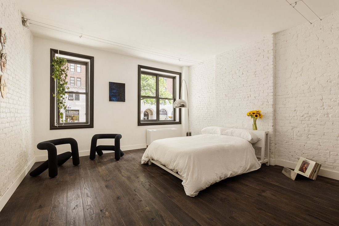 Co Op in New York, New York, United States 1 - 18996362