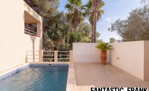 Villa in Can Furnet, Santa Eularia des Riu, Balearic Islands 1