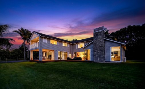 Land in Riverhead, Auckland, New Zealand 1