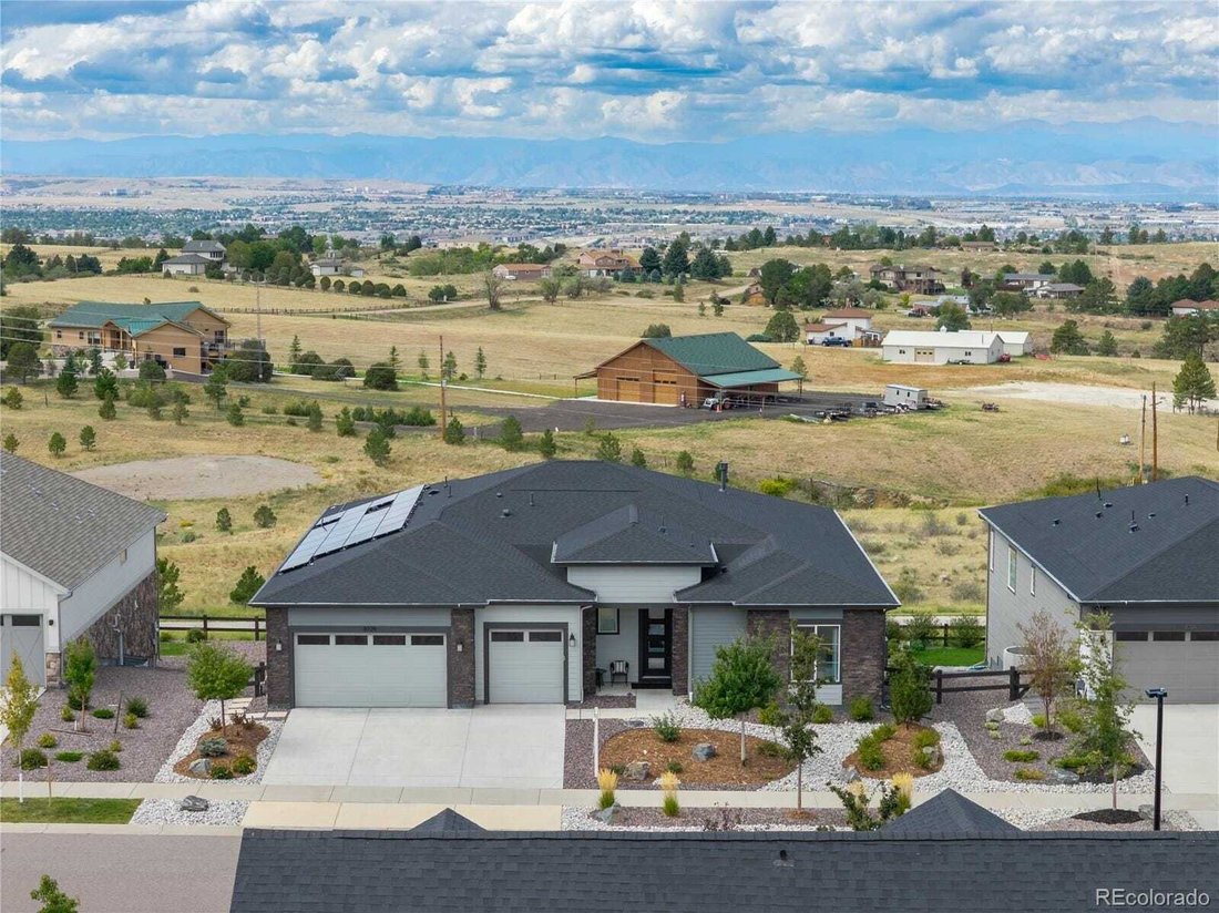 House in Aurora, Colorado, United States 1 - 18997815