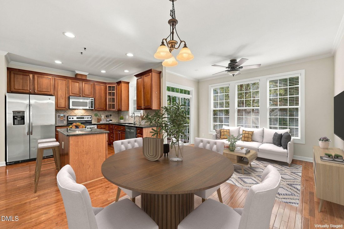 Townhouse in Raleigh, North Carolina, United States 5 - 18995664