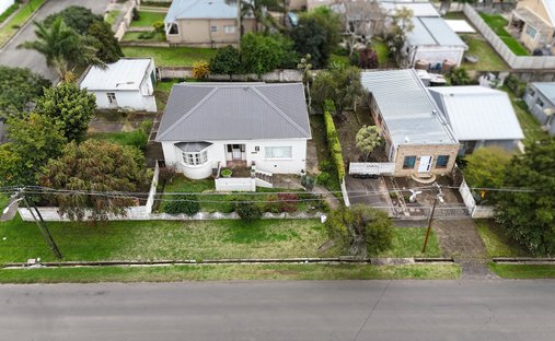 Country House in KuGompo City, Eastern Cape, South Africa 1