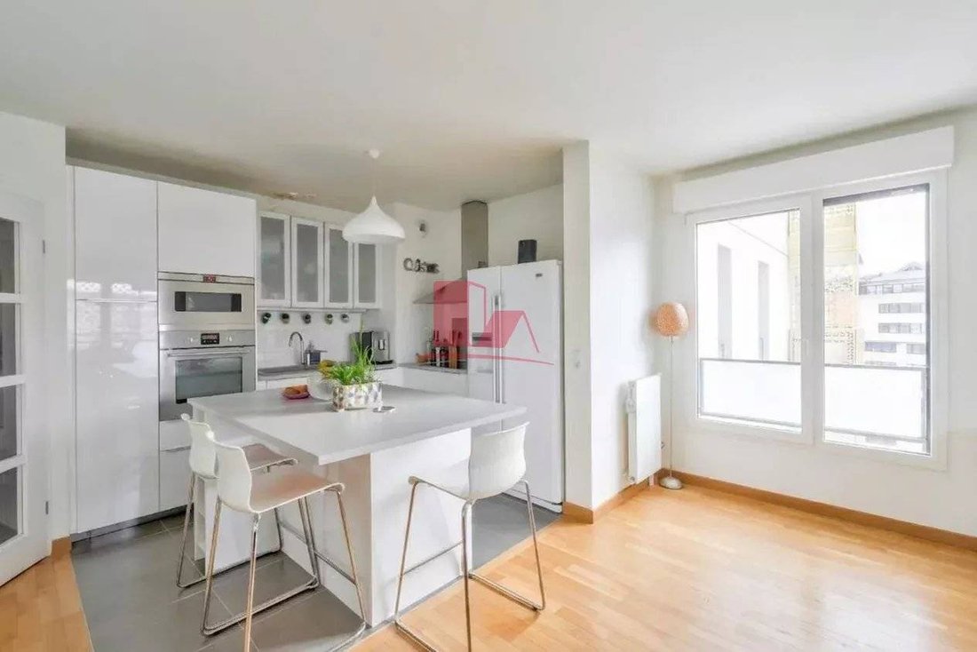 Appartamento a Espaces Jeunes, Issy-les-Moulineaux, Francia 2 - 17003443