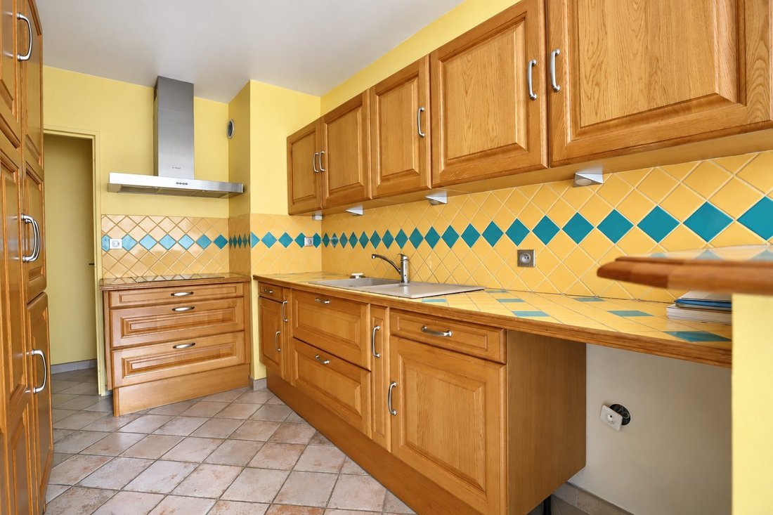 Apartment in Arrondissement of Bobigny, Ile-de-France, France 3 - 18997988