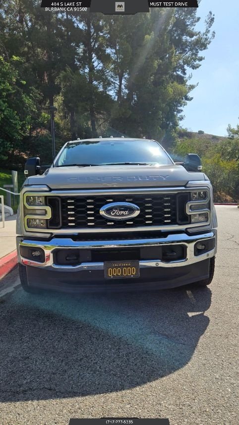 Pickup in Montrose, CA, United States 3 - 18997204