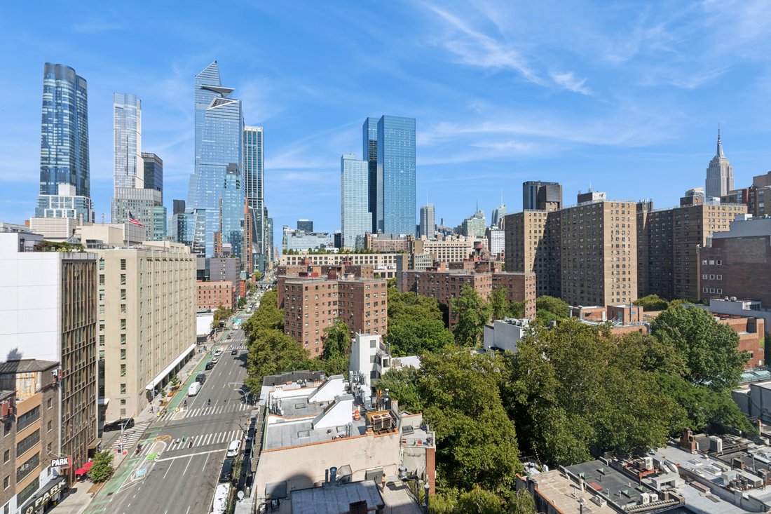 Co Op in New York, New York, United States 5 - 18934910