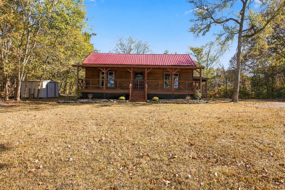 House in Columbia, Tennessee, United States 1 - 18995537