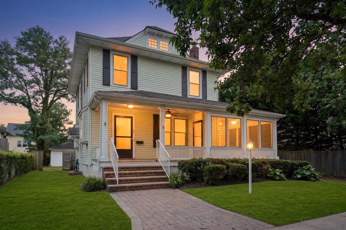 House in Atlantic Highlands, New Jersey, United States 2 - 18994588