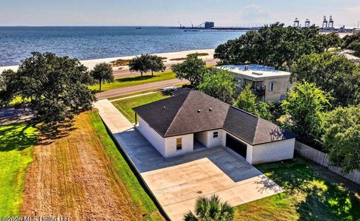 House in Gulfport, Mississippi, United States 1