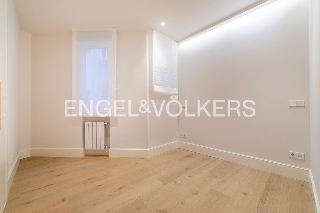 Apartment in Barrio Salamanca, Madrid, Spain 5 - 18997325