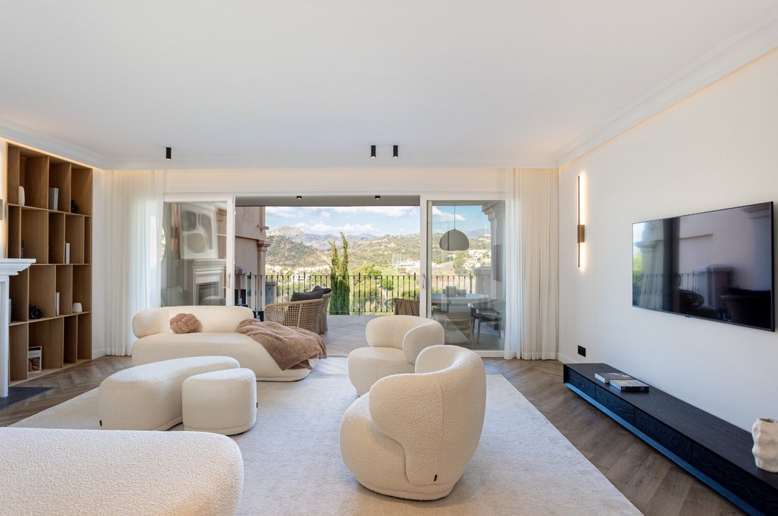 Apartment in La Quinta, Benahavis, Andalusia 5 - 18993739