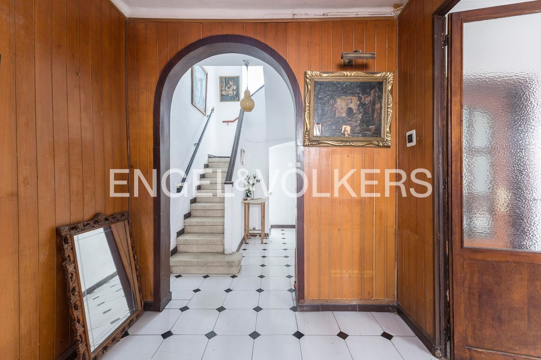 House in Horta-Guinardó, Barcelona, Spain 4 - 18996807