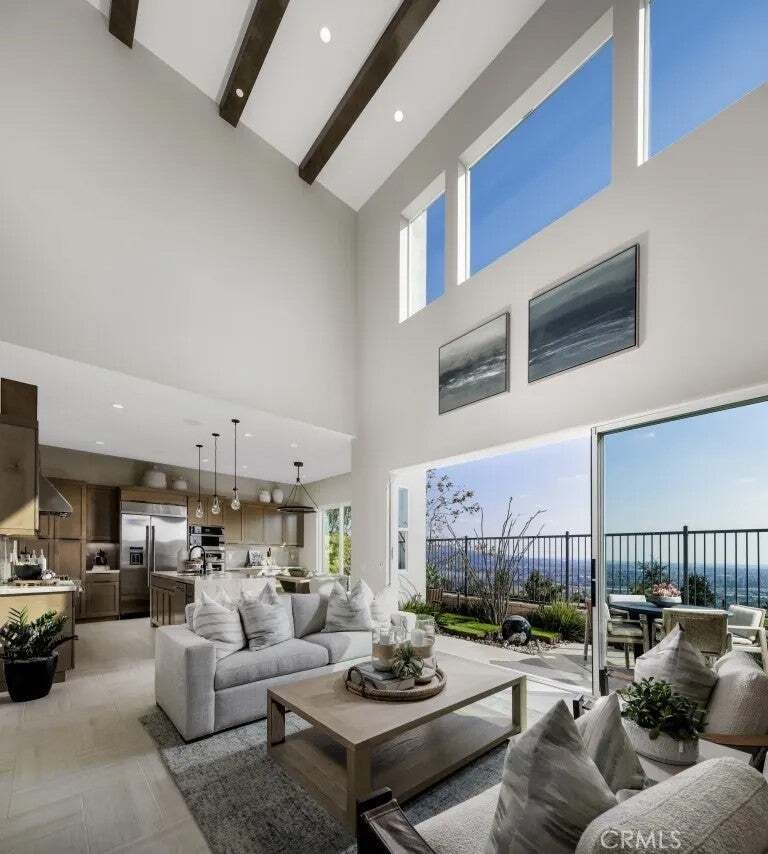 Condo in Gardena, California, United States 3 - 18995803