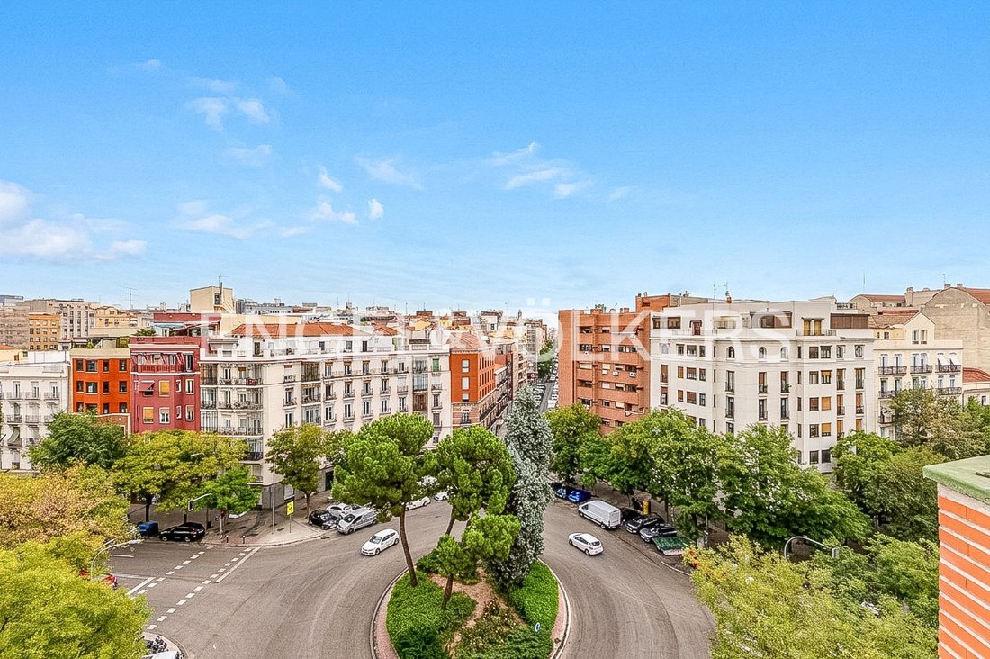 Appartamento a Chamberí, Madrid, Spagna 1 - 18834777
