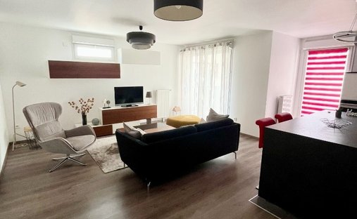 Apartment in Chatou, Ile-de-France, France 1