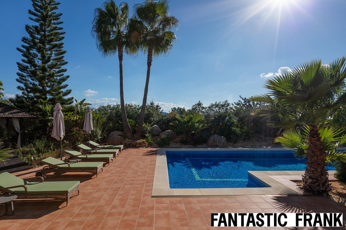 Villa in Sant Jordi de ses Salines, Sant Josep de sa Talaia, Balearic Islands 1 - 18996803