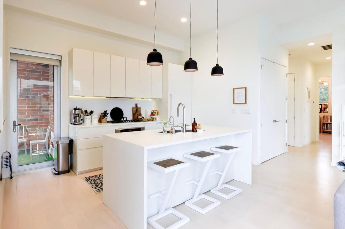 Condo in Chicago, Illinois, United States 5 - 18995989