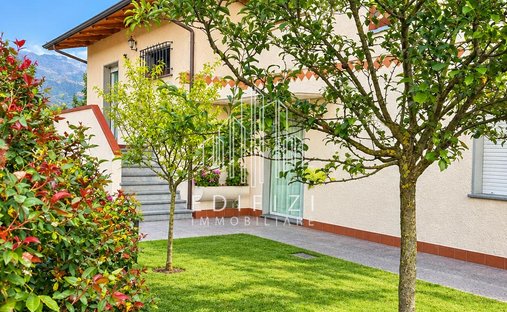 Villa in Mirteto, Massa, Tuscany 1