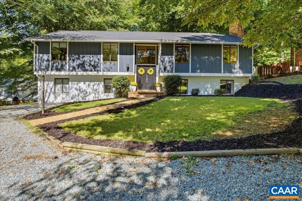House in Charlottesville, Virginia, United States 2 - 18992771