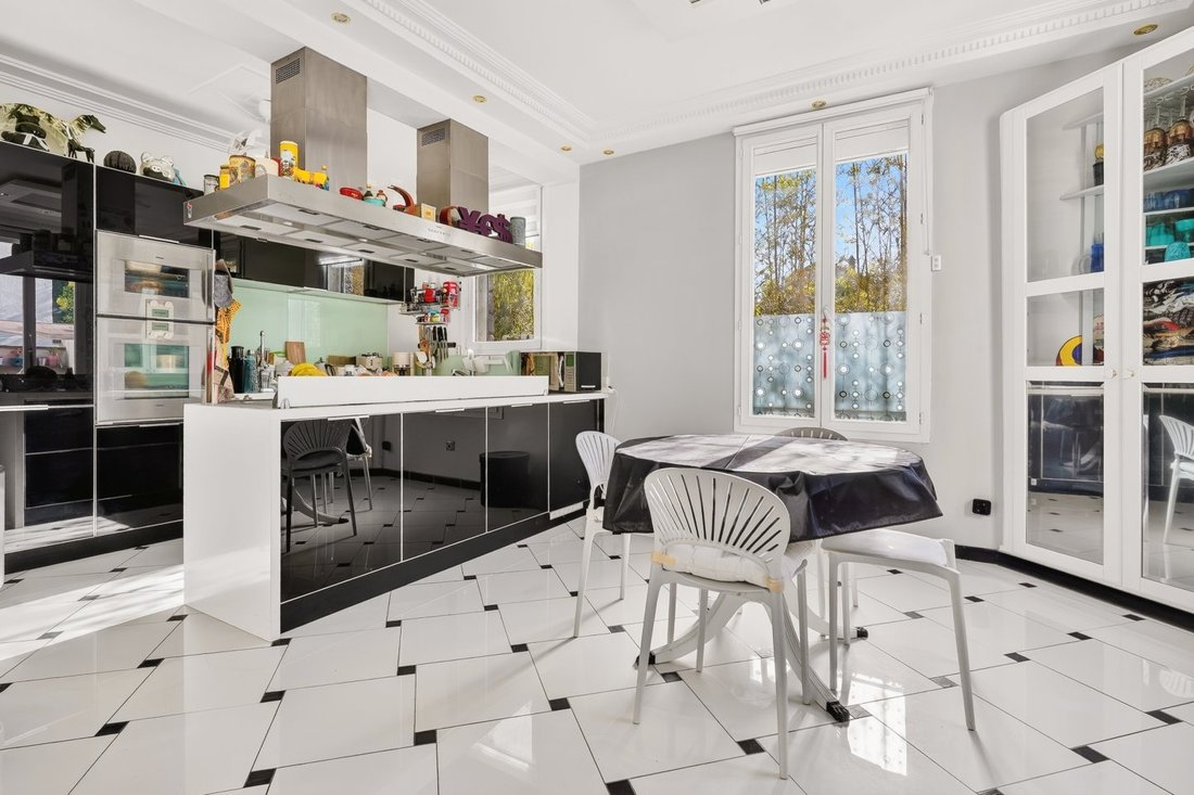 Apartment in Jardin Parisien, Clamart, France 3 - 18994220