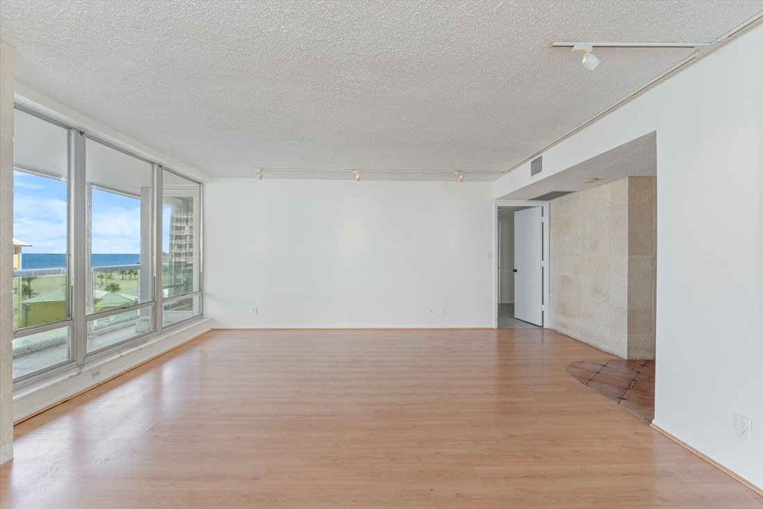 Condo in Fort Lauderdale, Florida, United States 5 - 18992725