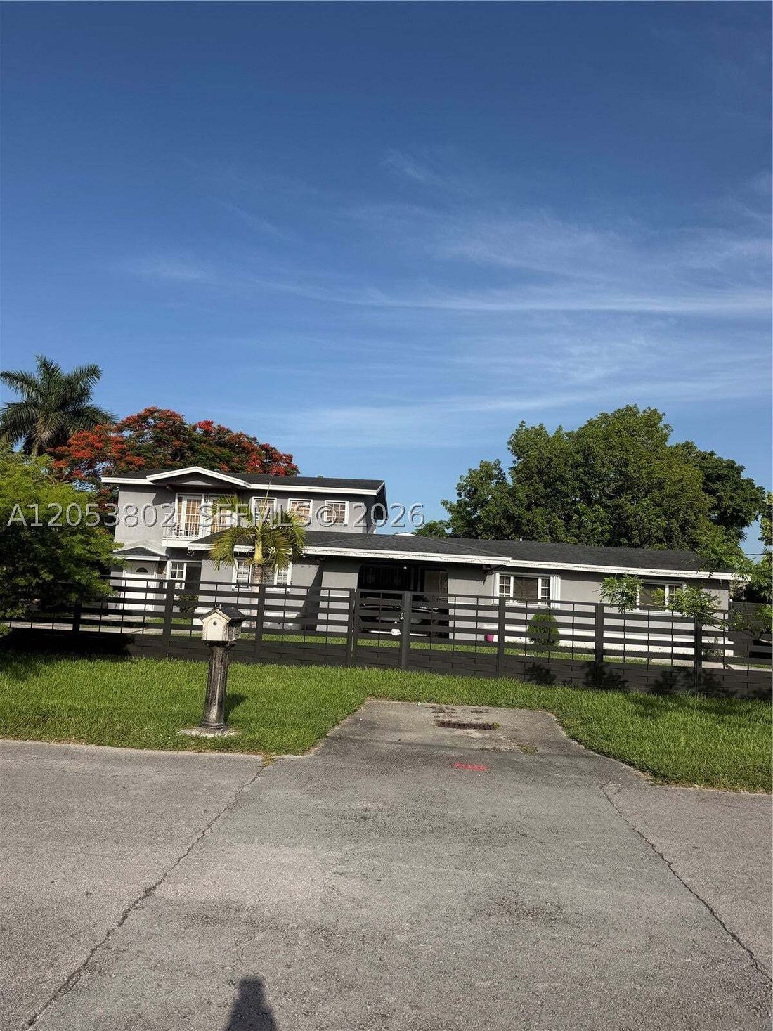 House in Miami, Florida, United States 1 - 18993056