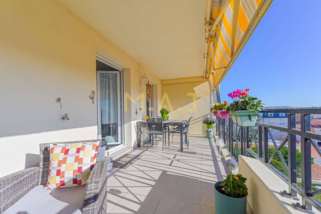 Apartment in Ledru Rollin, Le Perreux-sur-Marne, France 5 - 18996547