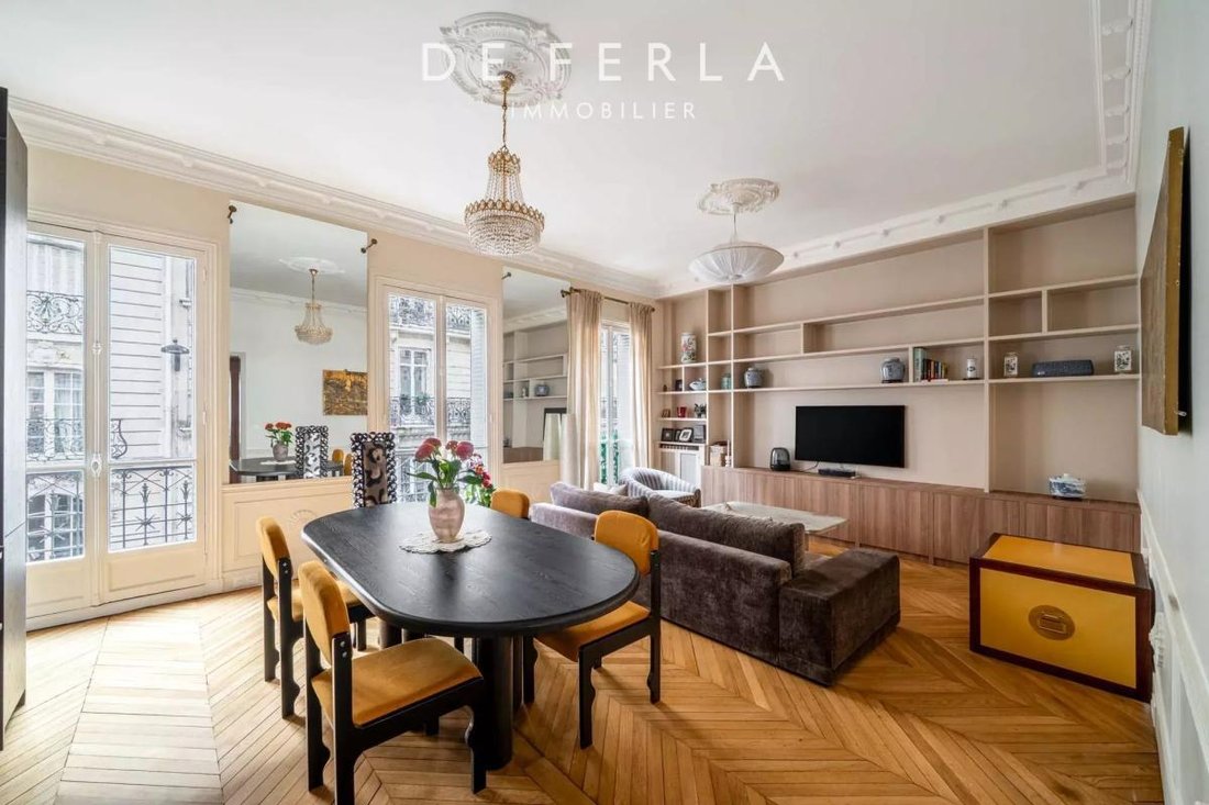 Apartment in Muette Sud, Paris 16e Arrondissement, Paris 1 - 18993943
