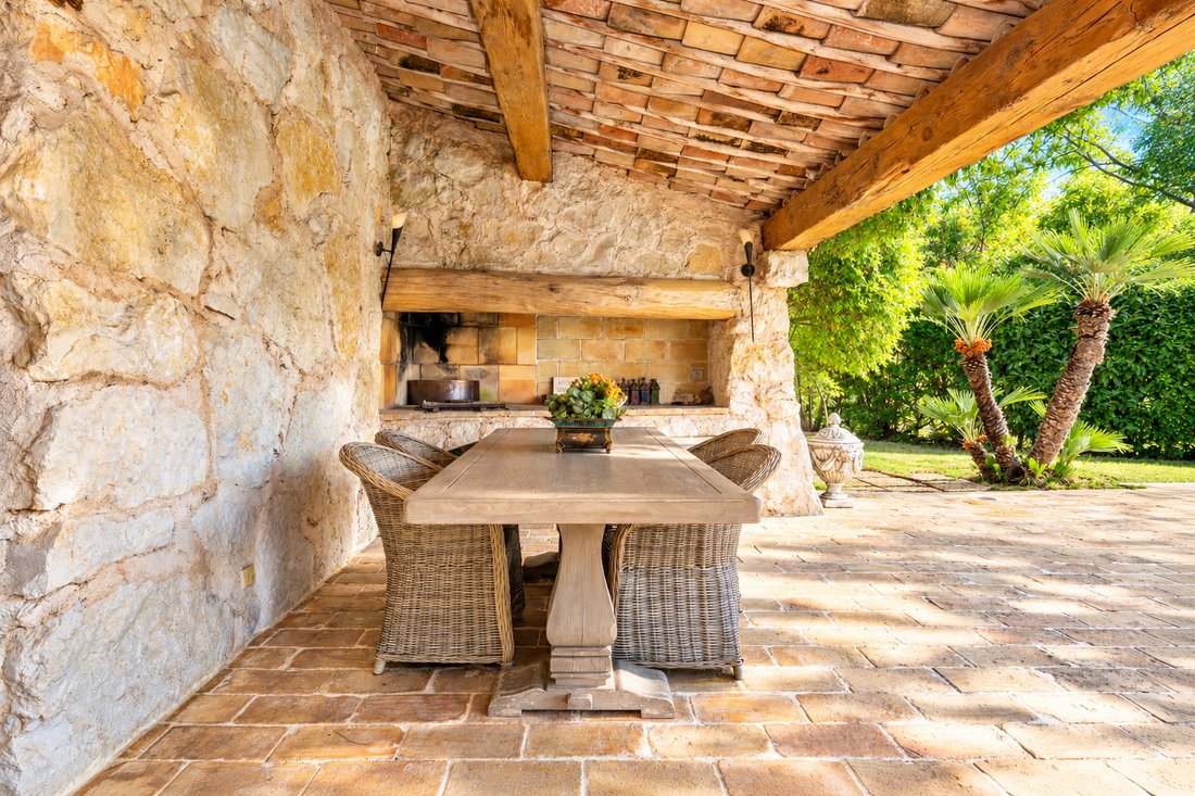 Villa in Centre du Village, La Colle-sur-Loup, France 5 - 18996733